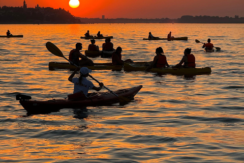 Belgrade: Sunset Kayak Tour