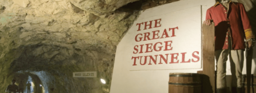 Gibraltar : Visite privée avec la grotte de Saint-Michel et les singes