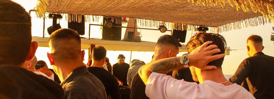 Rhodes : soirée DJ en bateau au coucher du soleil avec transfert