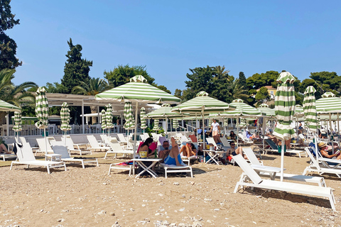 Isla de Spetses: excursión de día completo en autobús desde Atenas con bañoIsla de Spetses: excursión de un día en autobús desde Atenas con baño