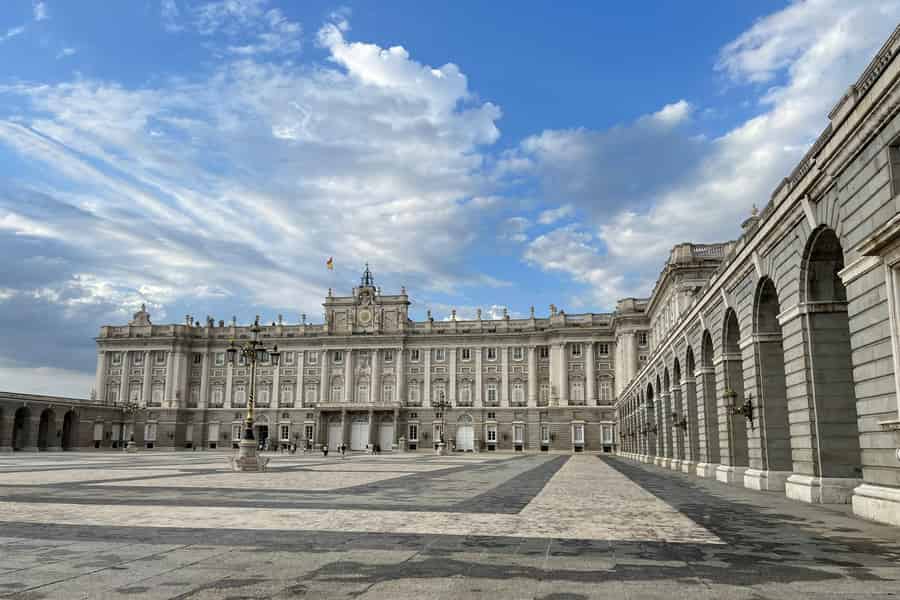 Madrid: Königspalast Einlass ohne Anstehen mit Audio Guide. Foto: GetYourGuide