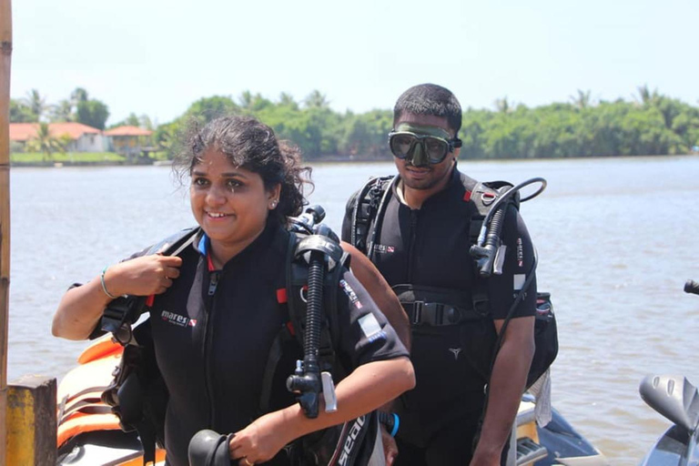 Bentota: Guided Scuba Diving Ocean Tour 2-Dive Package for Certified Divers (Includes Gear)
