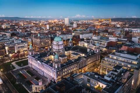 Belfast: Trasferimento in pullman da DublinoDall&#039;aeroporto di Dublino: Trasferimento in pullman da Belfast