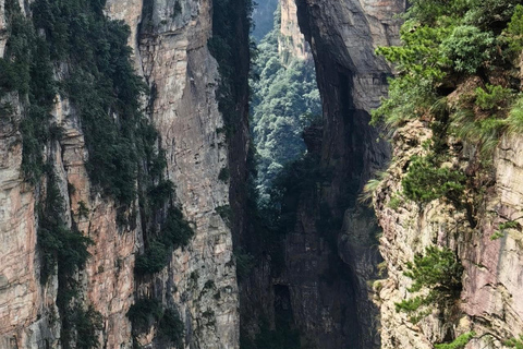 Zhangjiajie 2-Day Beat the Heat Tour - 4 Attractions