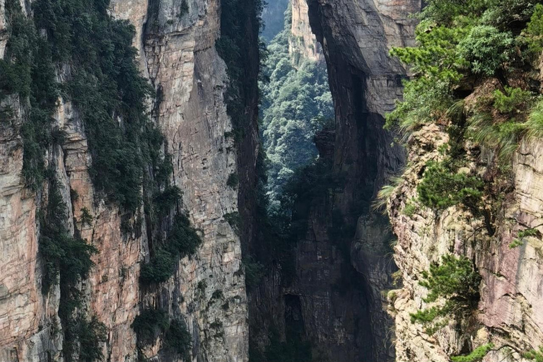 Zhangjiajie 2-Day Beat the Heat Tour - 4 Attractions