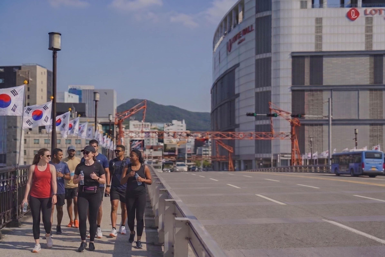 Busan: Power Walk Tour with a Local Mate