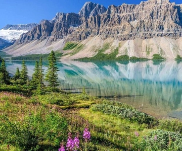 From Calgary: Explore 4 Stunning Lakes in Banff & Yoho