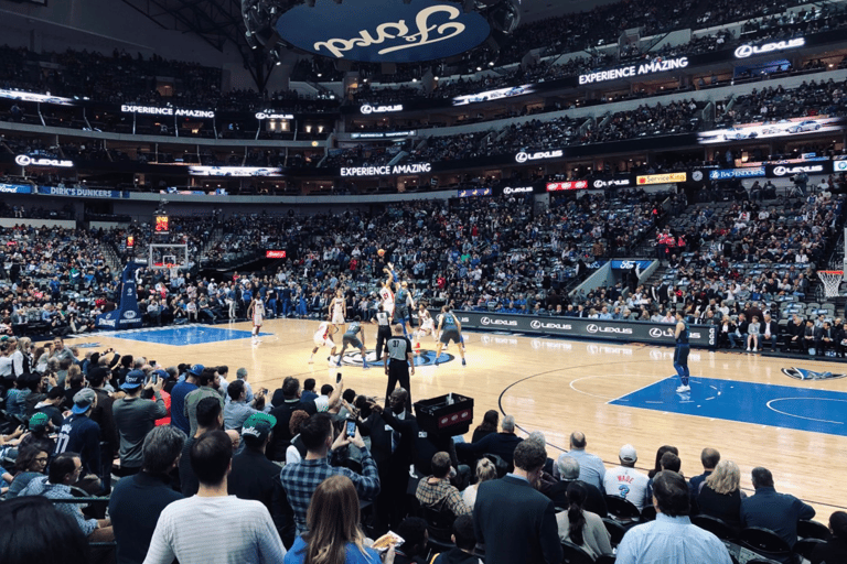 Dallas: Dallas Mavericks Basketball Game TicketBudget Seating