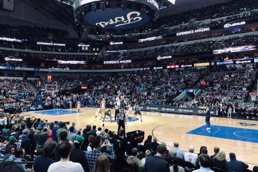 Dallas: Dallas Mavericks Basketball Spiel Ticket. Foto: GetYourGuide