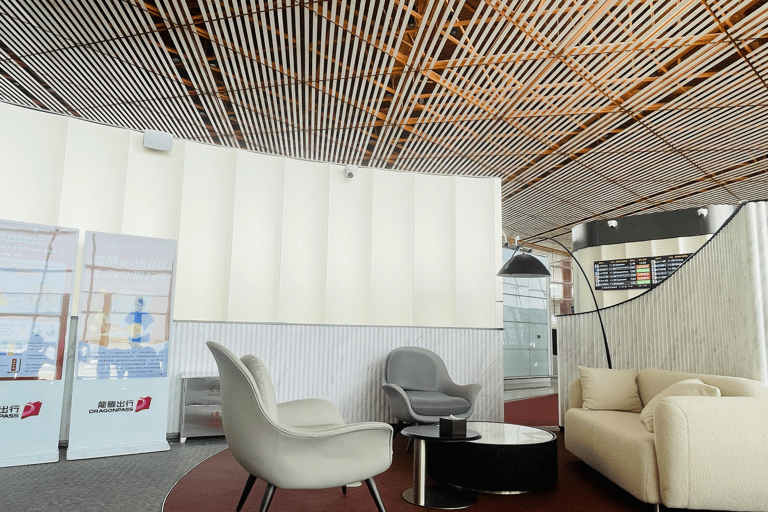 Beijing: Daxing International Airport CHUM Lounge Access Main Terminal Domestic Departure: CHUM VIP Lounge