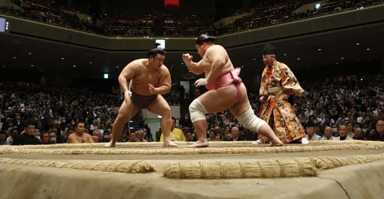 Osaka: Sumo Wrestling Tournament with Chair Seat Tickets