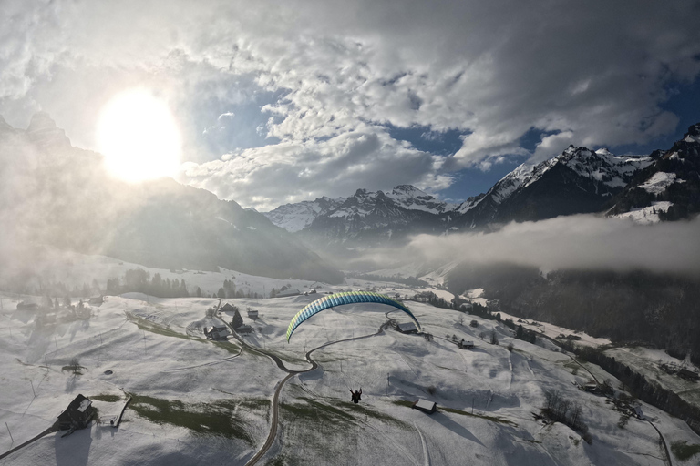 Lucerne: all incl. paragliding / cable car / pics / 4k-video