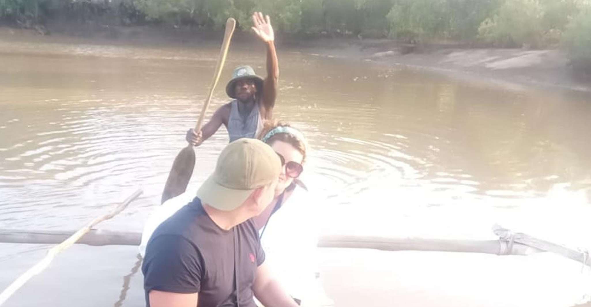 Diani Beach, Kongo River Sunset Experience in een kano - Housity