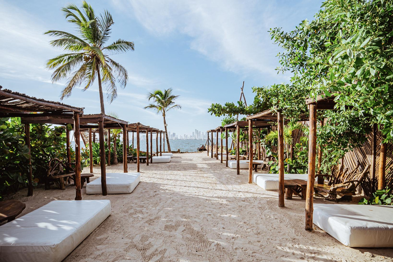 Carthagène : retraite d'une journée de yoga, méditation et massageCarthagène : Journée de retraite avec yoga, méditation et massage