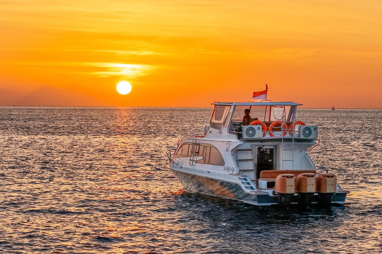 Labuan Bajo: Komodo Full Day Tour & Snorkeling with All Fees