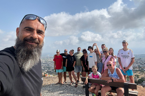 Visite en bus des monts Troodos avec climatisation, guide de la région.