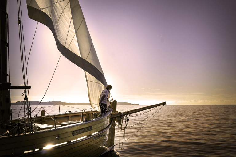 Sunset evening in a Ketch in the Calanques du Frioul