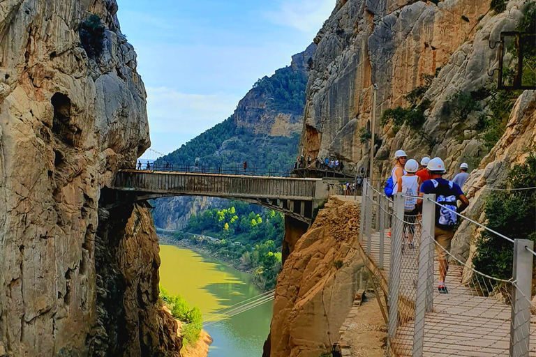 Málaga: Tour guiado pelo Caminito del Rey com transporte