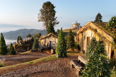 Chiang Mai: Chiang Rai Temples & Akha FarmVille Day Trip