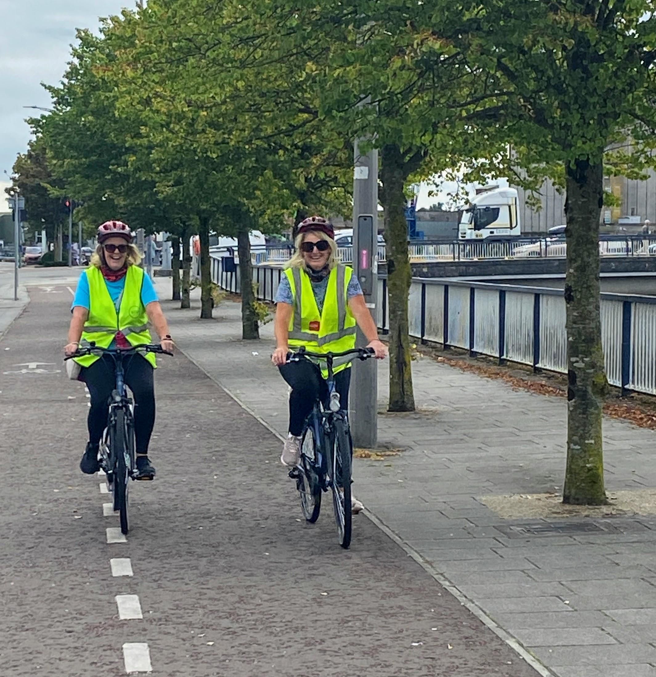 Stadtrundfahrt durch Cork mit dem Elektrofahrrad