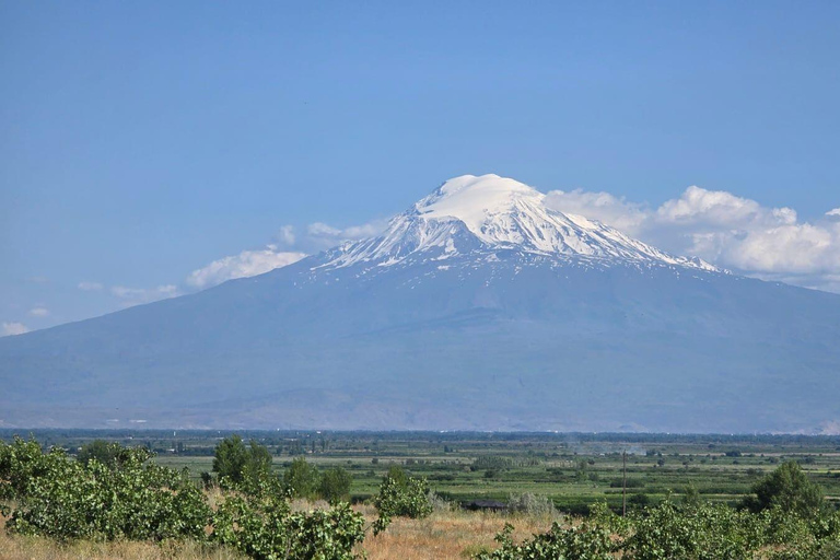 Armenia: 5-Day Wine and Culture Tour with Breakfast & Lunch