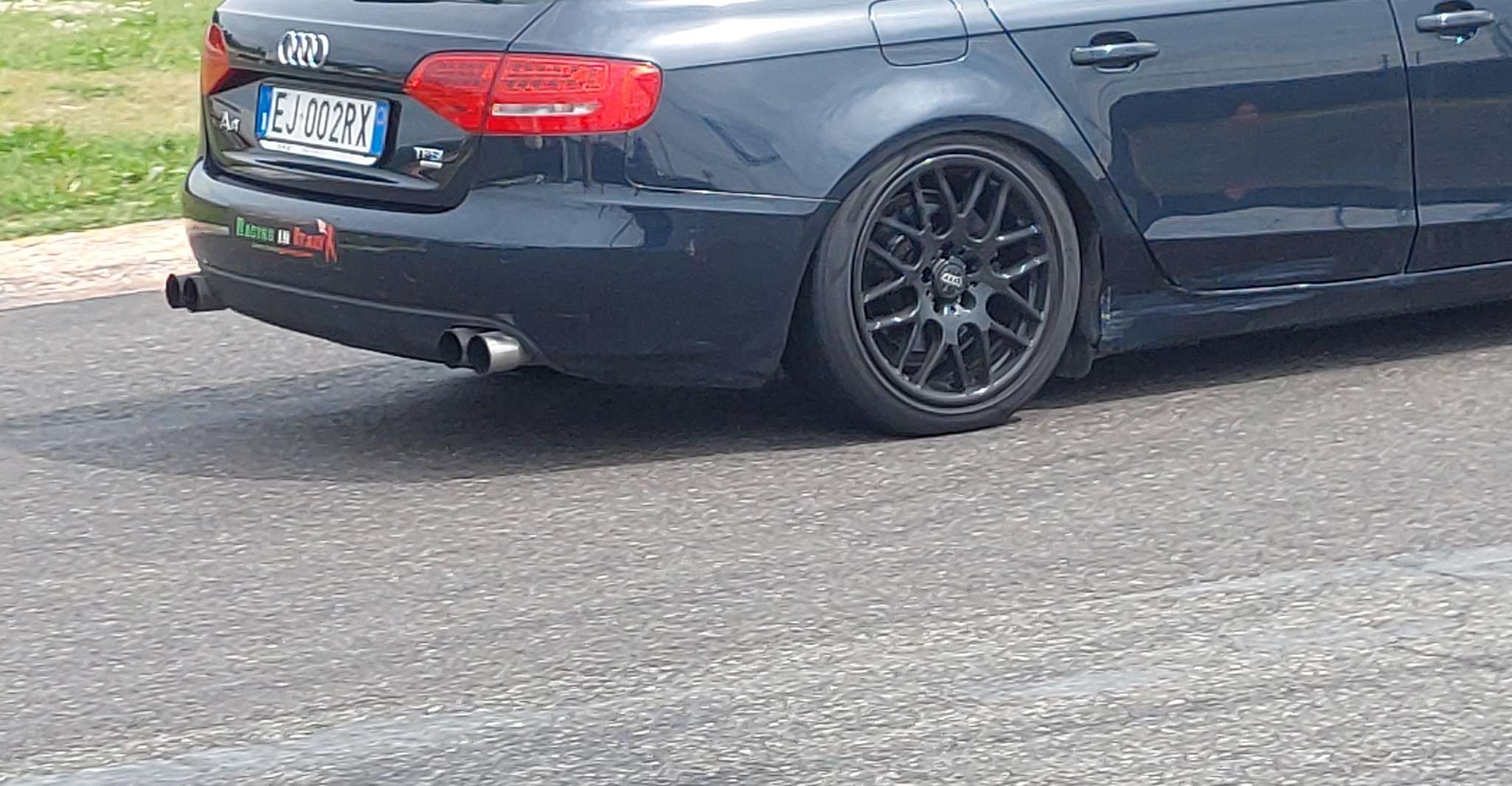 Race Experience with an Audi A4 Touring Car | Milan - Hizvo