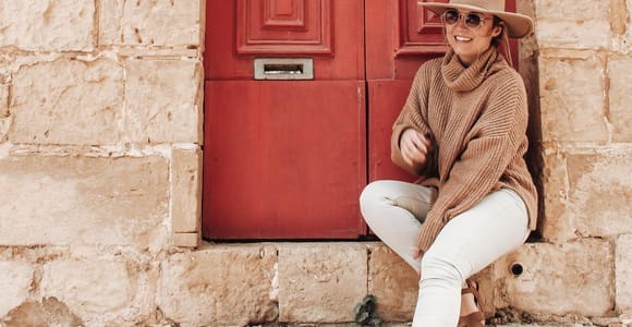 Malta: Private Local Photo Shoot - English & French