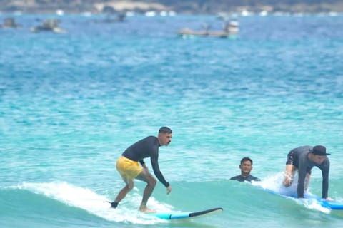 Lombok: Selong Belanak Surf Experience for Beginners - Image 2