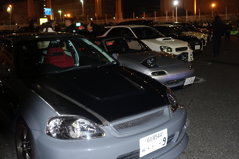 Tokio: Daikoku Car Meetup &amp; Tour nocturno de la ciudad con guía localClase estándar (por defecto)