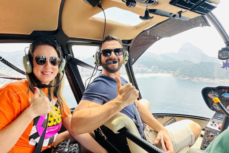 Helikoptervlucht - Rio de JaneiroPromo-helikoptertour voor 3 personen - Rio de Janeiro