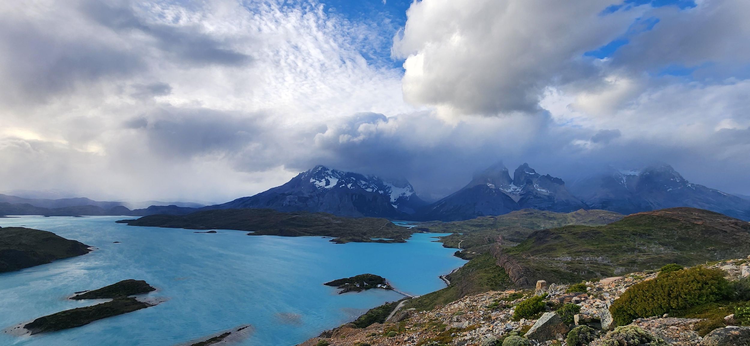 Torres del Paine: Aktiver Ganztagesausflug auf 3 verschiedenen Wanderwegen