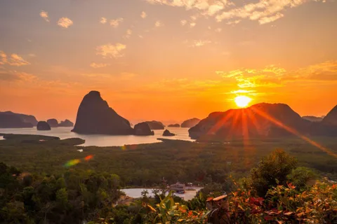 Phuket : Samet Nangshe and Cheow Lan Lake Adventure Day Tour