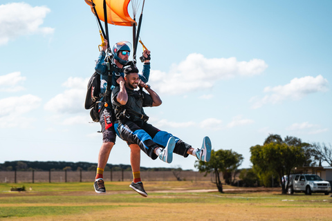 Torquay: Skydive over The Great Ocean Road - opt Melb pickupSkydive over The Great Ocean Road