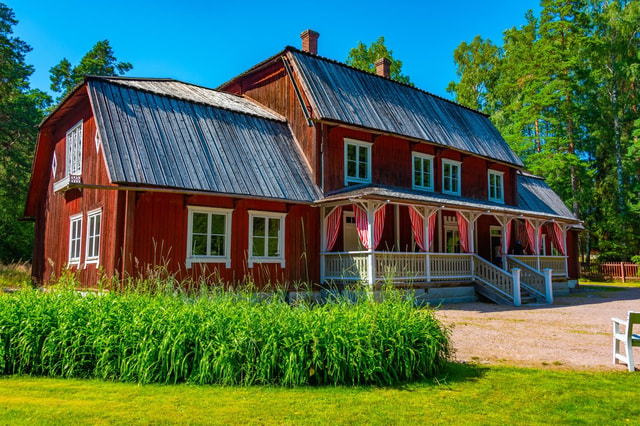 Skip-the-line Seurasaaren Ulkomuseo Helsinki Private Tour