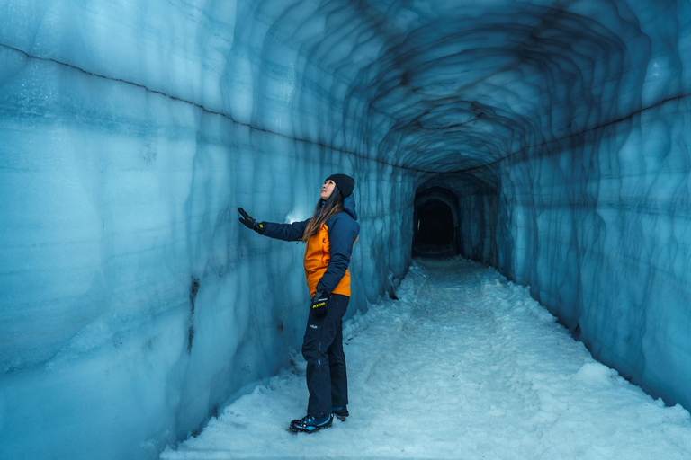 Reykjavik: Silver Circle + Ice Tunnel, Baths, or Lava Cave Lava Tunnel