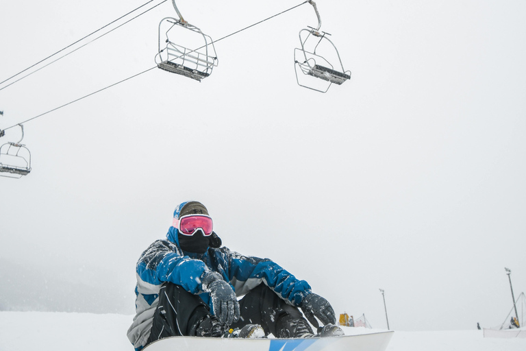 Vilnius: lezione introduttiva all&#039;accademia di sci al copertoVilnius: lezione introduttiva di sci al coperto