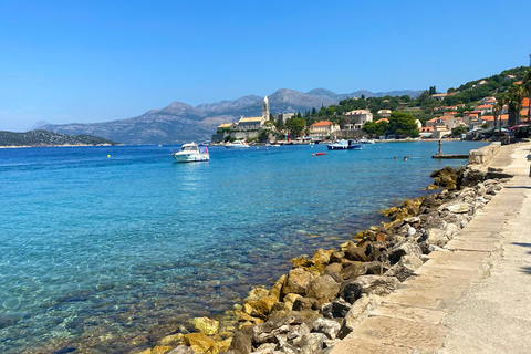 من دوبروفنيك: جولة بالقارب من دوبروفنيك: جولة على متن قارب &quot;هوب أون هوب أوف&quot; في جزر إيلافيتي