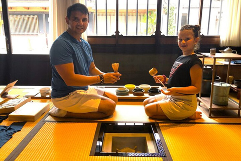 Kyoto : Cérémonie zen du thé Matcha avec recharges gratuitesOption privée