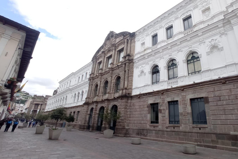 Historisch centrum, verhalen, architectuur en ervaringen