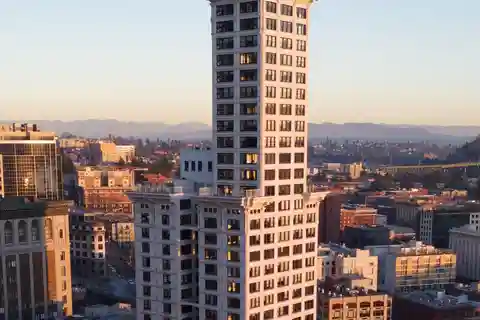 Torre Smith: Ticket de entrada al Observatorio