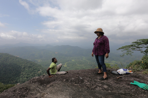 Knuckles Mountain Watervallen Luipaardpad Trek vanuit Kandy