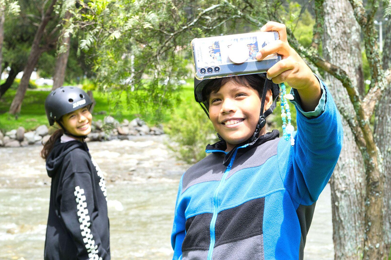 Cuenca: Rivers Bike Tour with Artisan Ice Cream Stop