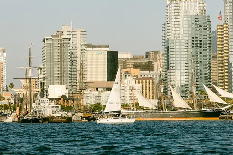 San Diego: Entspanne dich auf einem Morgen-, Tages- oder Sonnenuntergangs-Luxus-Segeltörn