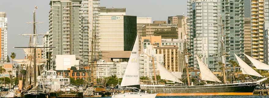 San Diego : Détendez-vous lors d'une croisière de luxe le matin, le jour ou au coucher du soleil.