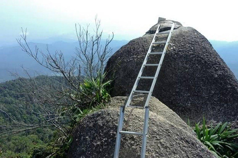 From Kuala Kubu Bharu: Bukit Kutu Guided Hike with Permit