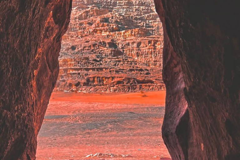 Wadi Rum: Ganztagestour nach Umm Ad Dami mit Mittagessen