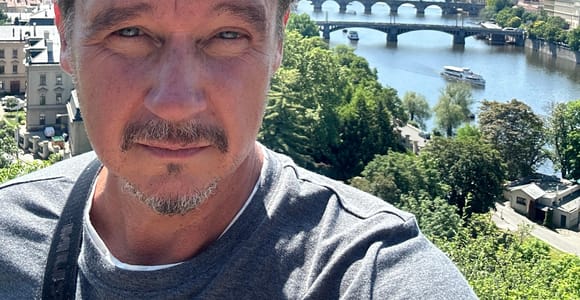 The slightly different city tour of Prague with Markus Langer (cabaret artist)
