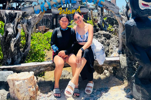 Boracay: Private Island Hopping, Kayak, and Snorkeling Tour