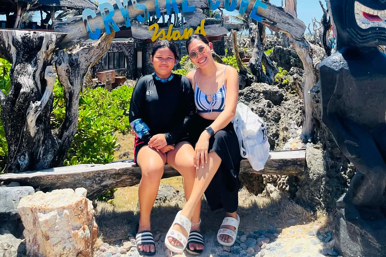 Boracay: Private Island Hopping, Kayak, and Snorkeling Tour