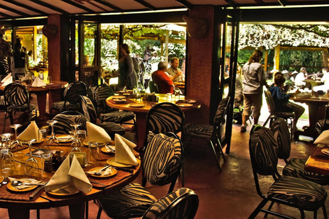 Carnivore Restaurant: Mittagessen oder Abendessen in NairobiCarnivore Restaurant: Erlebnis zum Mittag- oder Abendessen in Nairobi